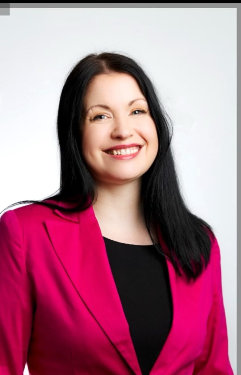 Sanna-Maarit Nieminiitty